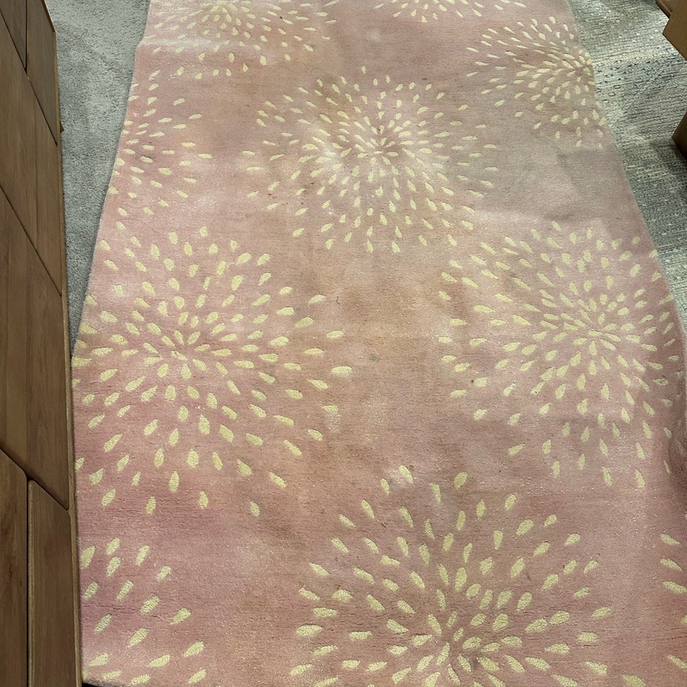 Pink and Cream Dandelion Wish Rug